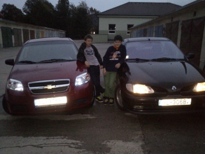 DSC_0092.JPG (182.45 KiB) Zobrazeno 9750 x s mojim dobrym kamaratom inak znamym ako sampmonty