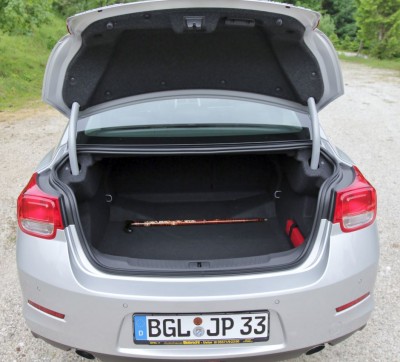 Chevrolet Malibu-1.jep.JPG (107.11 KiB) Zobrazeno 12583 x Malibu